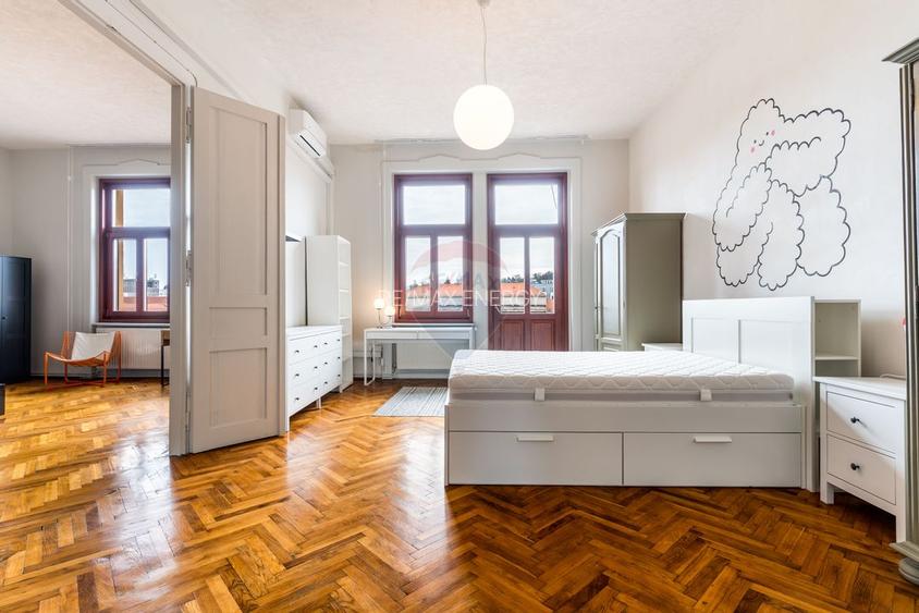 3 cam, 2 bai, 115mp, Ultracentral, la cheie, parcare inclusa, com 0 - 2