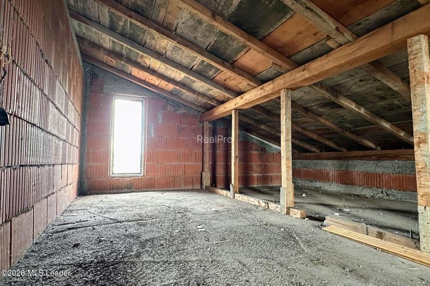 Tamasi - langa padure, casa 300 mp teren 711 mp, personalizabila - 35