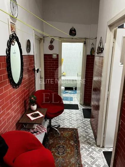 Apartament 3 camere în zona FACULTATII DE LITERE - 3