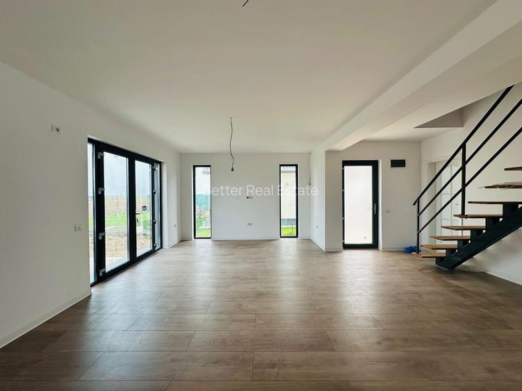Casă de vânzare P+M individuală modernă | Comuna Berceni | 4 camere, teren 406 - 13