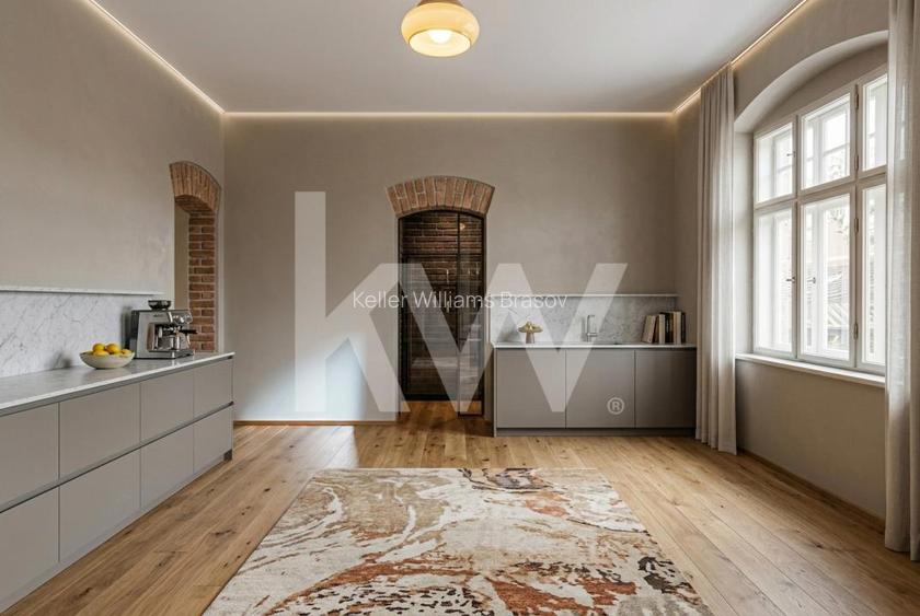 Proiect de restaurare langa Cetatea Prejmer,  casa si teren de 5.458 mp - 10