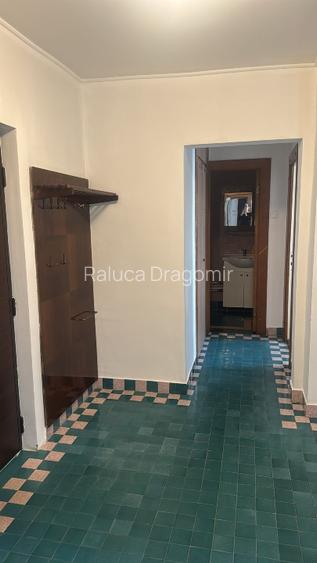 Proprietar, inchiriez apartament 3 camere, Bdul. Tineretului - 10
