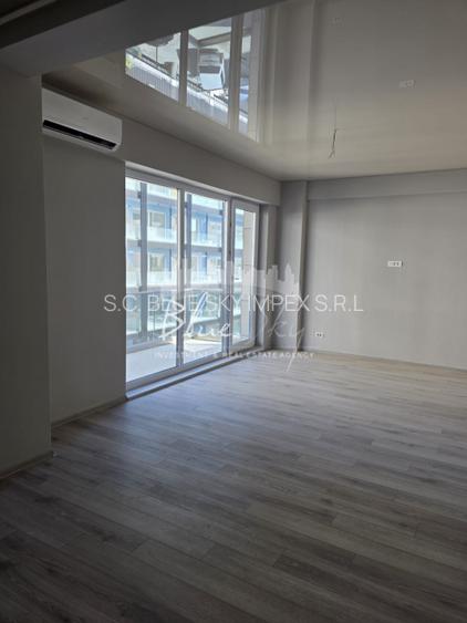 Apartament modern cu balcon generos si acces la piscina - 2