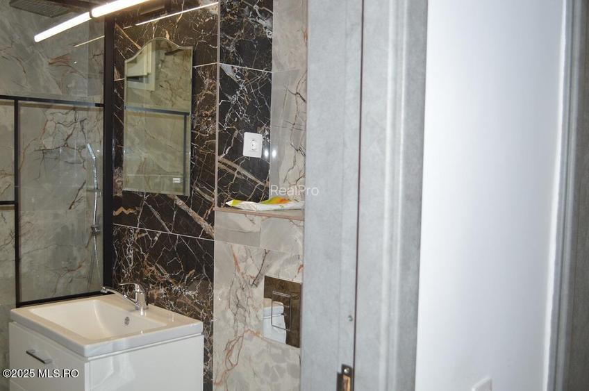 Craiovei - Husqvarna, apartament 3 camere, nou amenajat! - 14