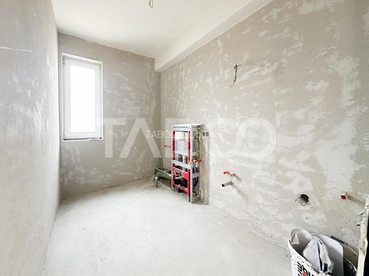 Casa cuplata semifinisata de vanzare in Dambul Rotund cu garaj - 9