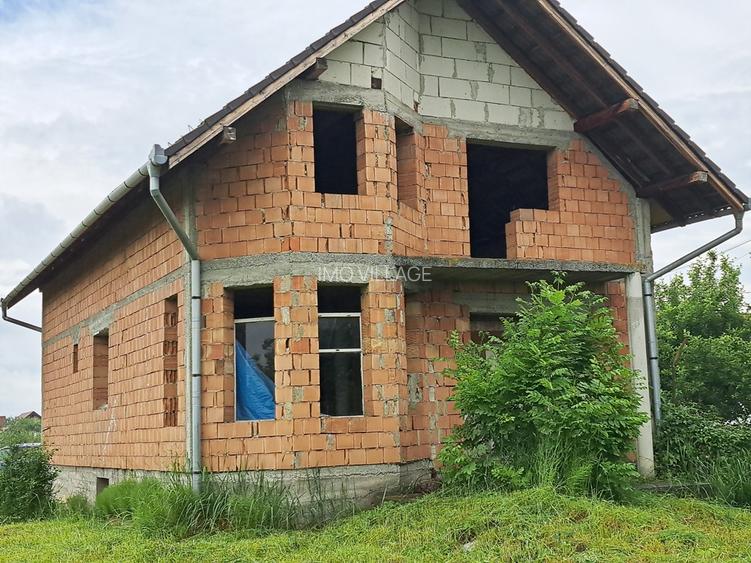 Vand casa cu teren 572mp, Reghin, Mures - 2