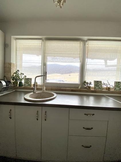 Apartament 3 camere, pe 2 niveluri, Florești, zonă centrala. - 4