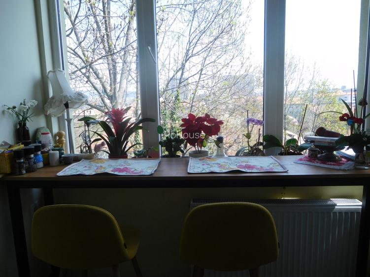 Imobil reprezentativ cu functiuni versatile - 15