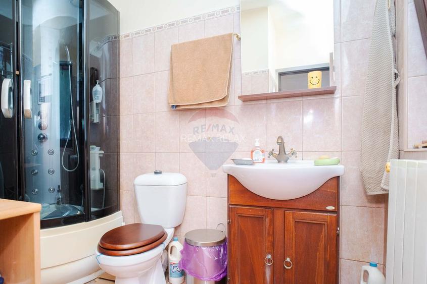 Casă cu Piscină de Vânzare, 500mp Teren, Str. Victoriei-Valea Lupului - 8