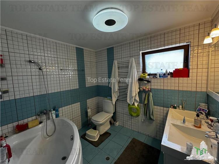 Zona Primarie Mogosoaia | Complex de case cu bariera | Curte cu foisor - 18