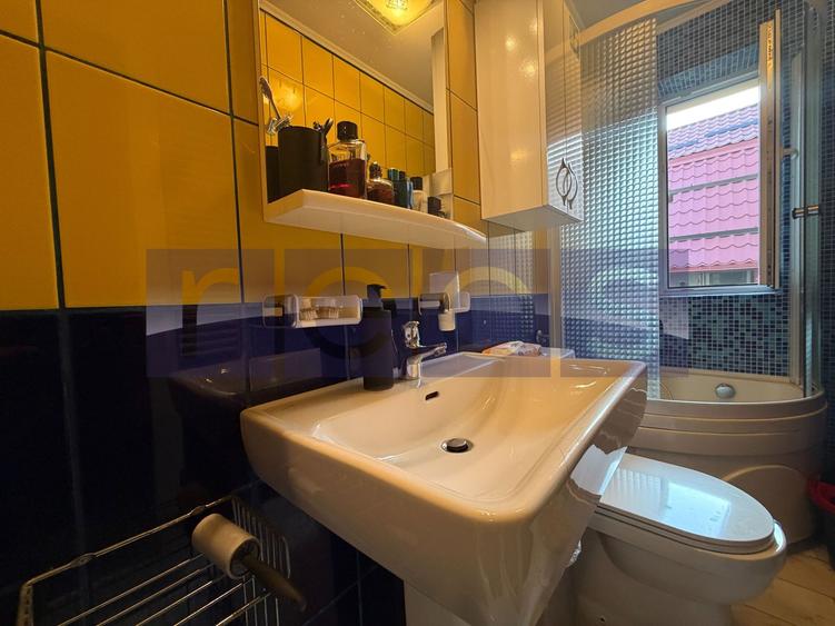 VANARE CASA | 150 MP LOCUIBILI | TEREN 400 MP | PANOURI FOTOVOLTAICE 8 KW | - 7