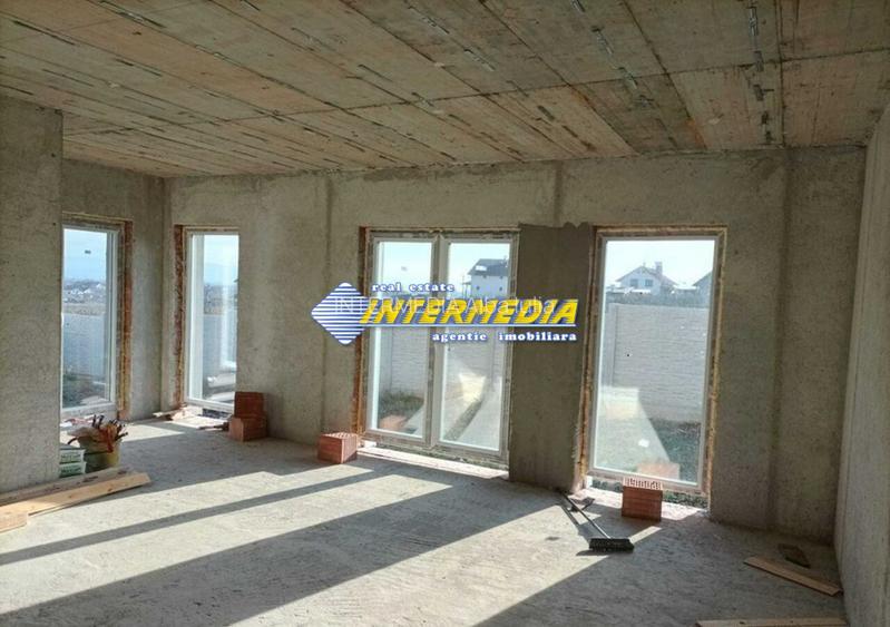 Casa noua de vanzare in Alba Iulia cu 4 camere semifinisata cu apa gaz curent - 12