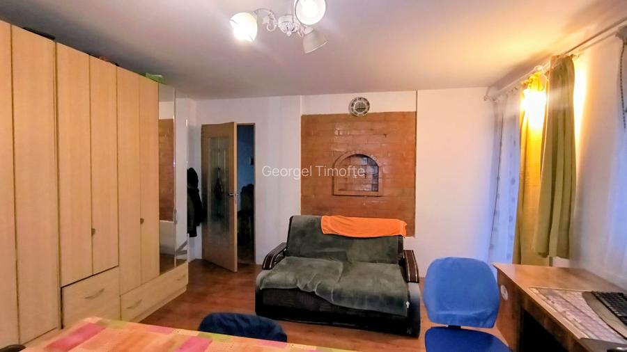 Casă spațioasă cu teren 7000 mp – Oniceni, Suceava – ideală locuință sau investi - 4