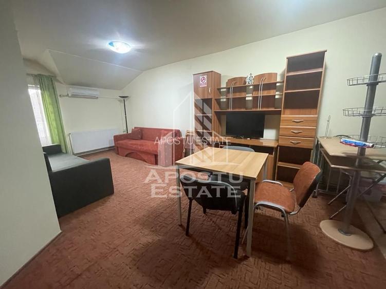 Cazare pentru muncitori, 16 camere 9 bai in Calea Sagului - 2