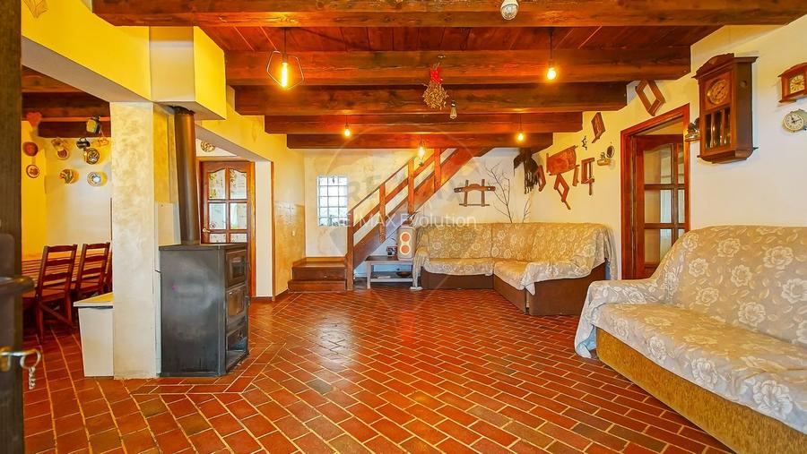 Cabana la Flo, 8 cam,P + M, teren 888 mp oportunitate de investitie ! - 24