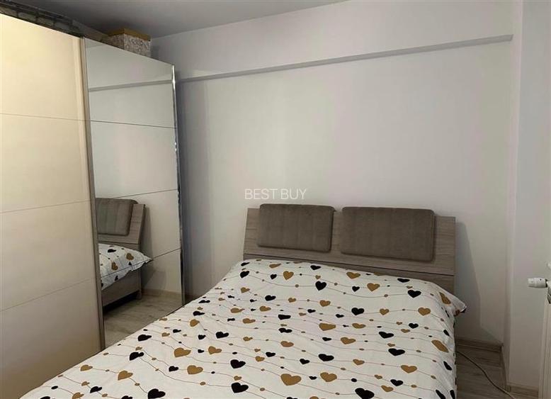 SEBASTIAN PARC, MOTOC, 76 MP ETAJ 7/8 RENOVAT RECENT, BLOC 2001 - 10