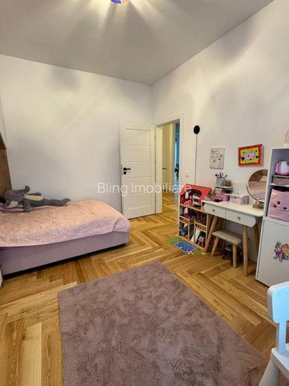Apartament cu 4 camere, 105 mp, terasa de 50 mp, zona Teilor - 14