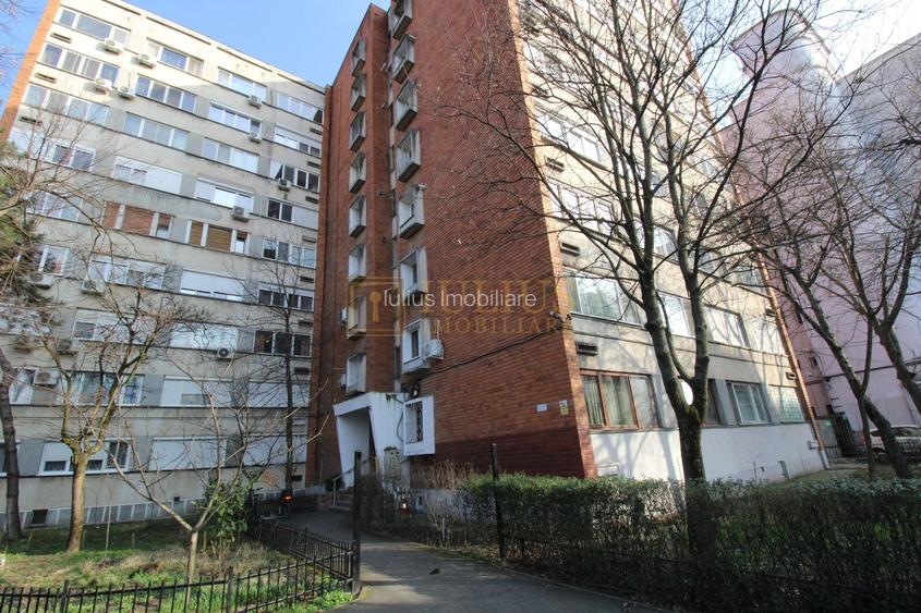 50 de metri de UMFT,  2 camere, centrala proprie. - 14