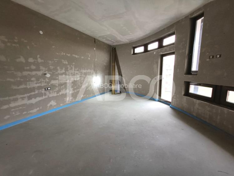 Casa 5 camere 250 mp cu incalzire in pardosea zona Tineretului Sibiu - 11