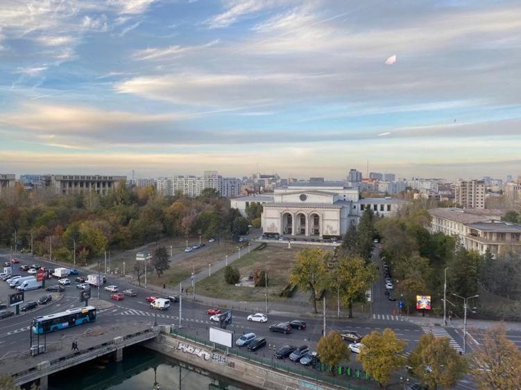 Opera Center – Birouri de inchiriat Cotroceni - Metrou Eroilor