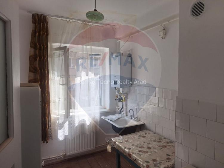 Apartament cu 2 camere în zona Central Simeria, Hunedoara - 12
