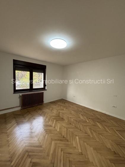 Apartament generos la casa,zona Bogdanestilor - 5