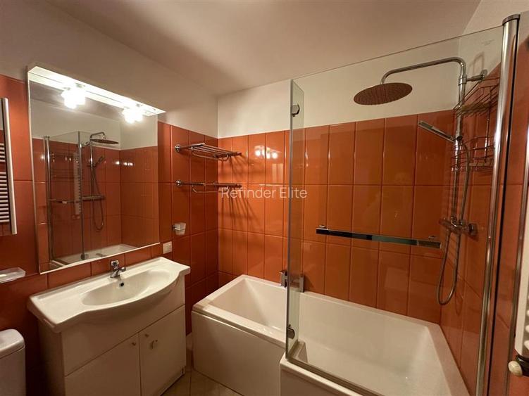 vanzare apartament 3 camere | Piata Unirii | etaj 5/7 | decomandat | 80mp utili - 20