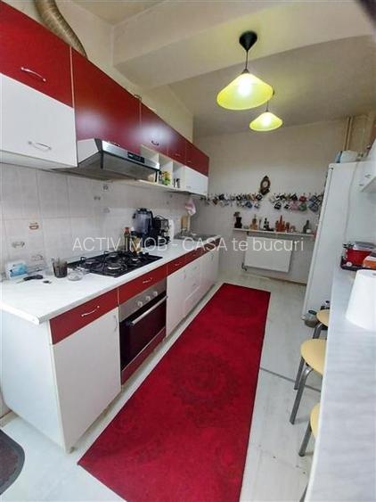 Casa   Vila 5 camere - Vitan   Nerva Traian - 18