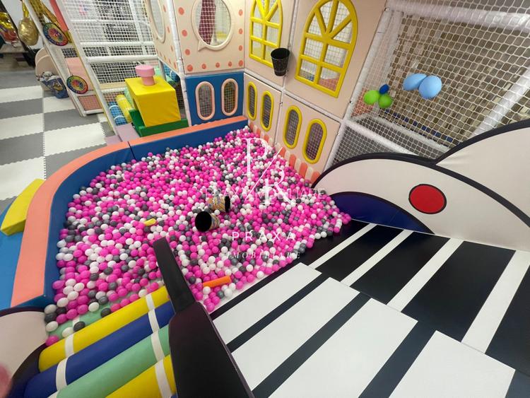 Spatiu comercial 131 mp, 3 parcari, gata echipat, se vinde cu tot cu afacere! - 6