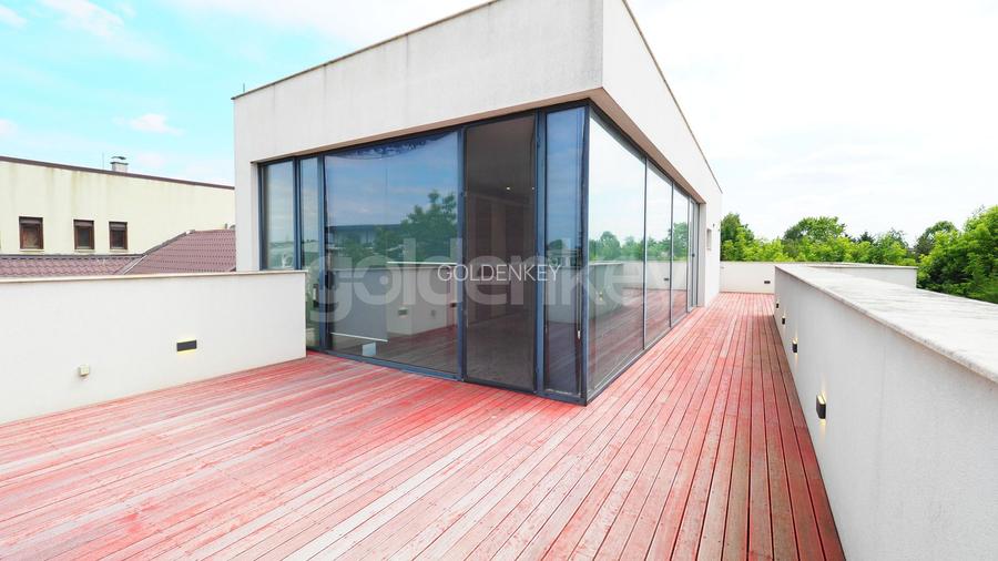 Vila minimalista pe o strada selecta si linistita - 27