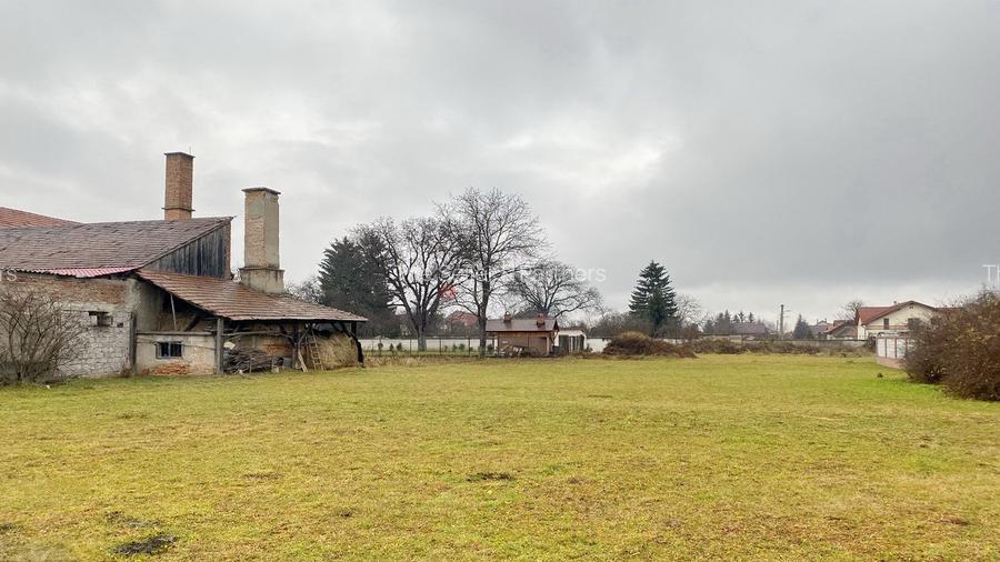 Proprietate Deosebita - 4