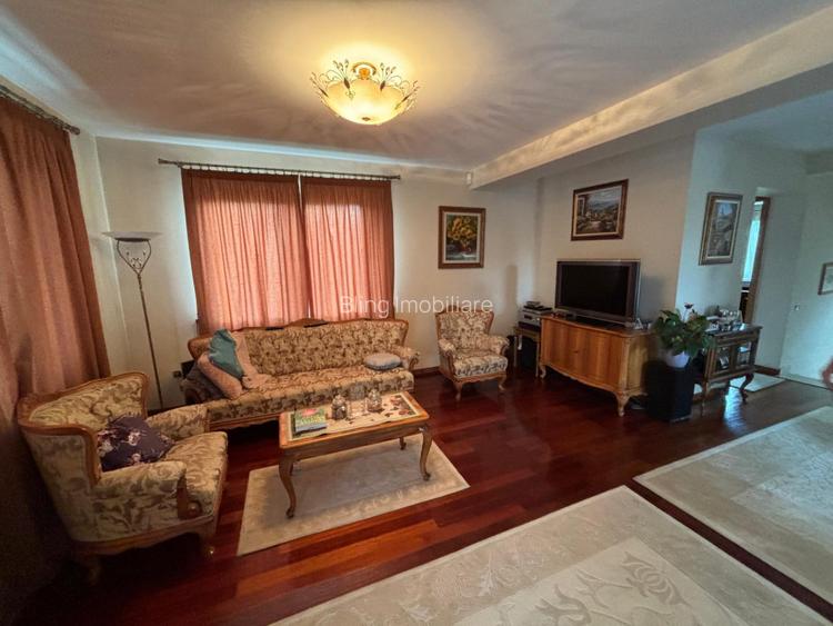 OPORTUNITATE! Casa cu 6 camere,300MP,Teren 1100mp,Finisaje LUX - 3