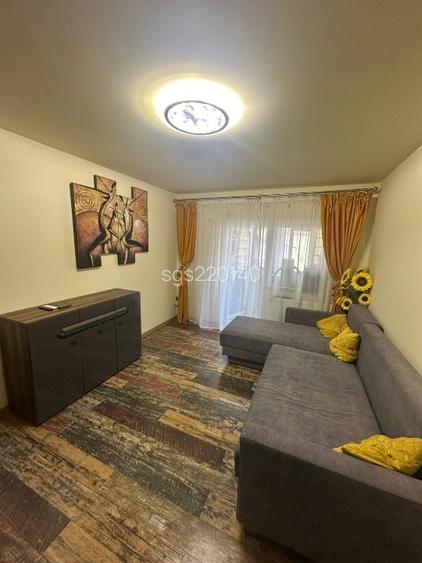 Apartament decomandat, 2 camere și balcon închis, etaj 4  zona Dâmbovița - 2