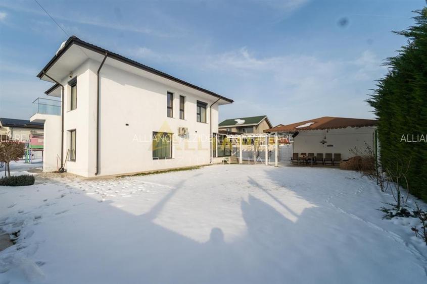 Vila Premium - 5 Camere - 3 Bai - Incalzire Pardoseala -Teren 550 mp - 4