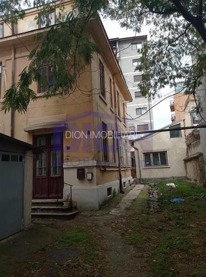 Vila zona Ultracentrala - 9