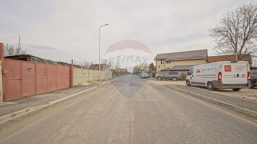 Comision 0 | Dezvoltare sau business: hale + teren 5.924 mp - 24