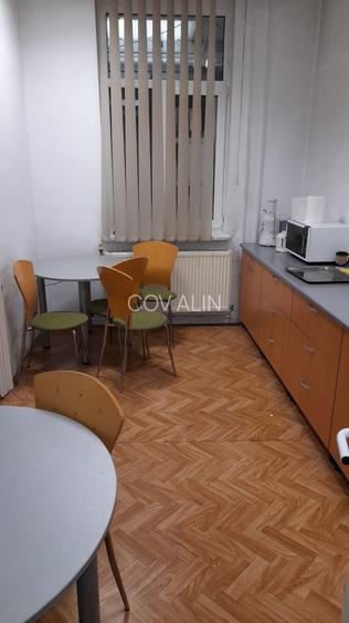 Casa zona 15 Noiembrie, 6 camere, suprafata 230 mp,teren 346 mp! - 18