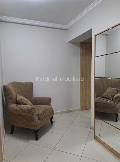 Vanzare garsoniera decomandata ,etaj intermediar  Urban Tractorul - 7