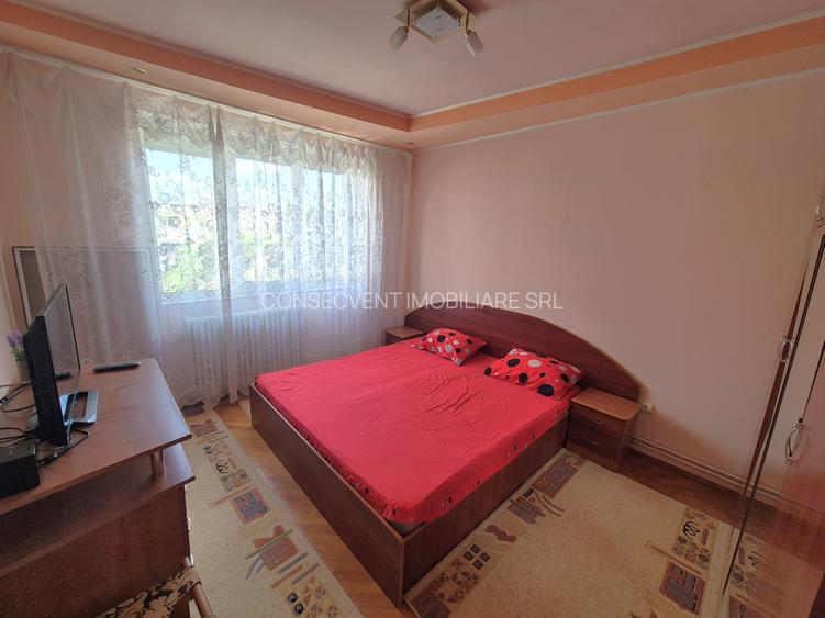Apartament 4 camere, ultracentral Arad, comision 0 - 12