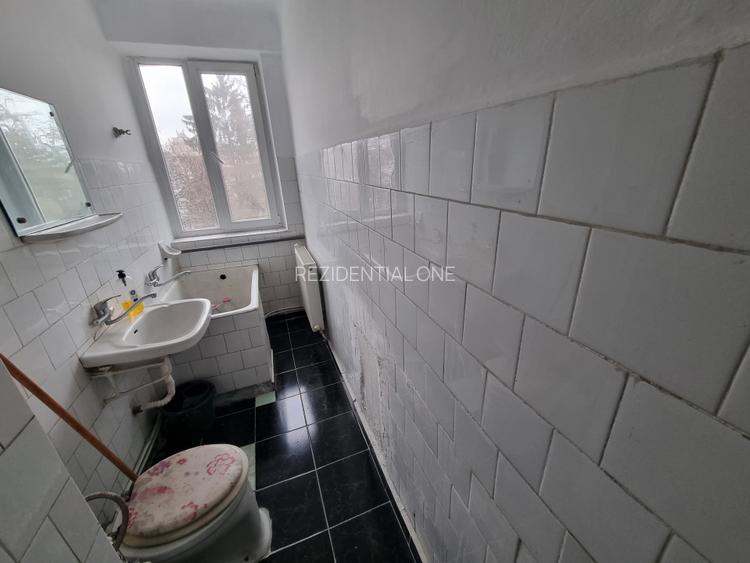 Ultracentral- Hotel Decebal- 2 camere, cu centrală termică- liber - 7