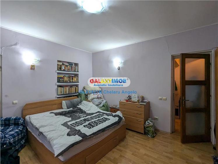 Rahova-Margeanului casa 100 mp, teren 315 mp,deschidere 13,5 ml,garaj - 16