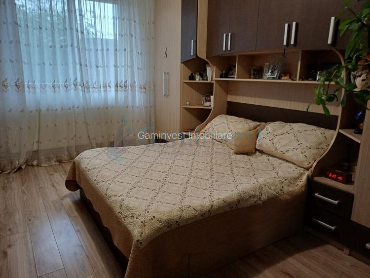 Casa cu 2 corpuri separate de vanzare in Iosia, Oradea V3288  - 13