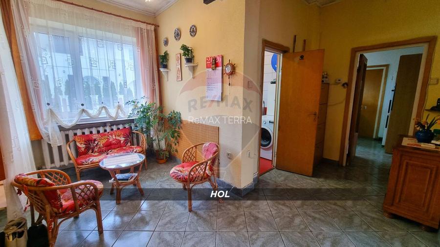 Comision 0% – Casa ultracentrala, liniștita, cu garaj - 5