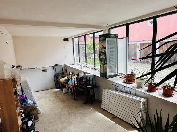 Vila exclusivista 388 mp construiti, 570 mp teren , piscina acoperita Rosu - 17