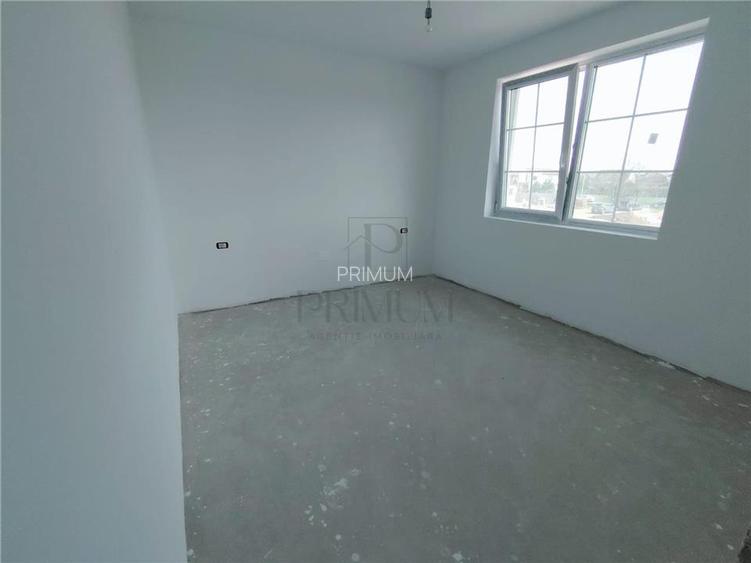 Duplex in zona excelenta - toate utilitatile - spatios - 4