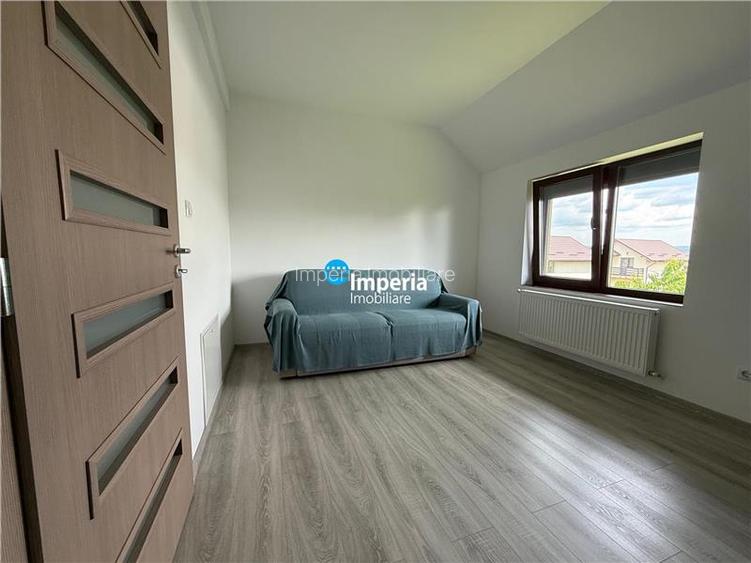 Vila P+E,  mobilata, utilata, 5 cam,  Horpaz str. Noua - 15