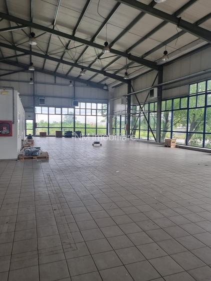 Afumati - DN2, showroom/depozit 730 mp - 2