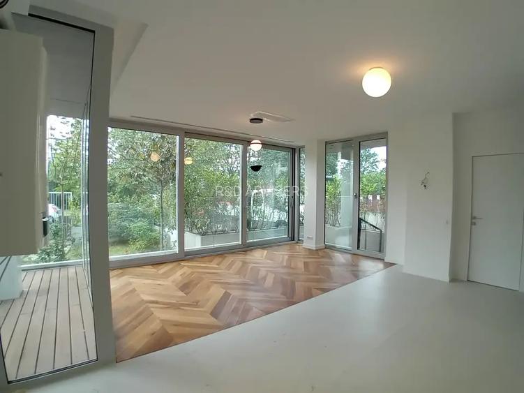 Parter cu terasă de 27 mp în Băneasa, 3 camere - 9