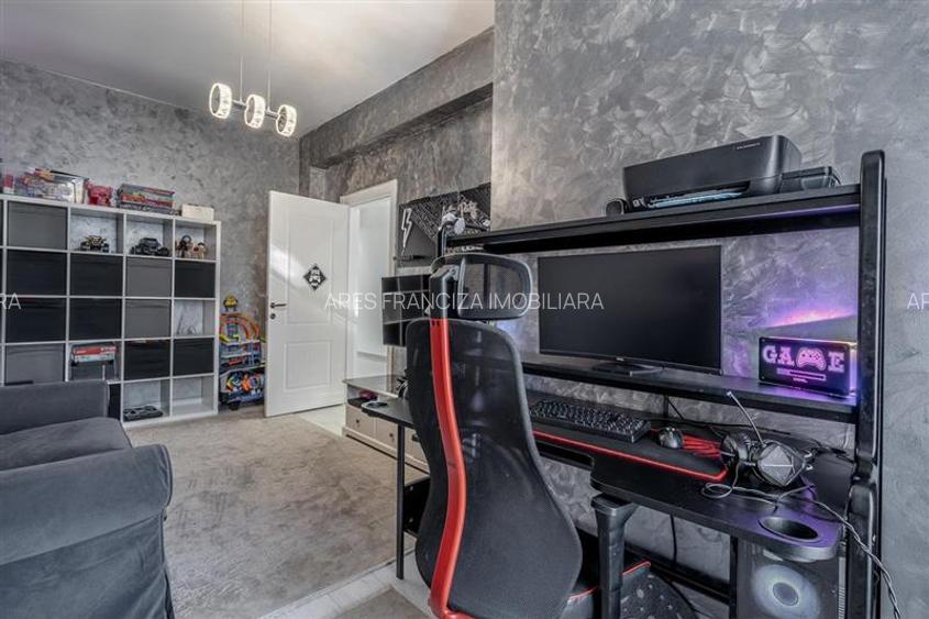PIPERA - VOLUNTARI,VILA PREMIUM,6 CAMERE,340 MP,TEREN 523 MP - 30