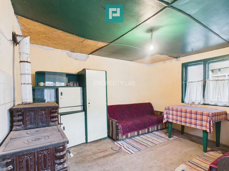 Casă 5 camere și anexe în Cuied - 13